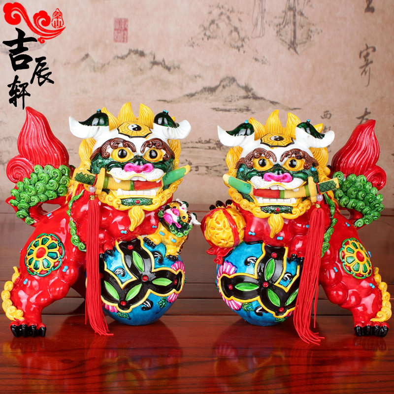 速发 交陶彩趾狮咬剑摆件一对狮品家居装饰工艺子送礼