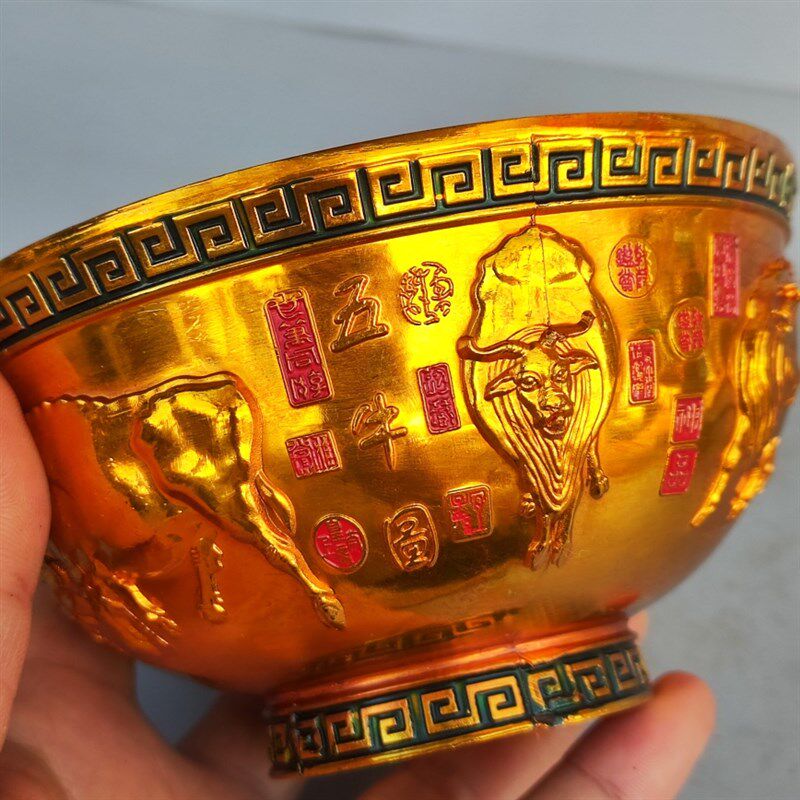 极速古玩古董i杂项收藏大清乾隆年制鎏金五牛图碗特价包邮