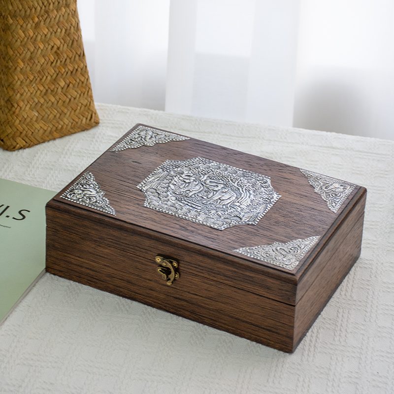极速泰国带锁首饰盒家用精致w轻奢便携珠宝盒复古实木质中式收纳