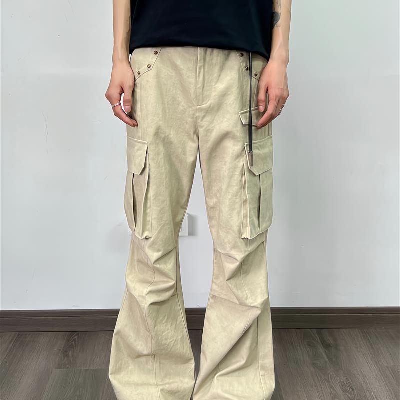 LIMITLESS 复古做旧脏染杏色铆钉微喇宽松口袋工装长裤