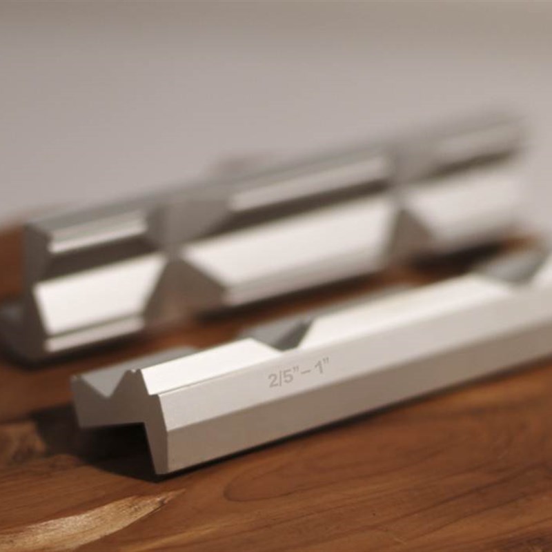 极速4/6寸磁吸j式V型台虎钳钳口桌台钳配件口牙铝合金管子台钳工