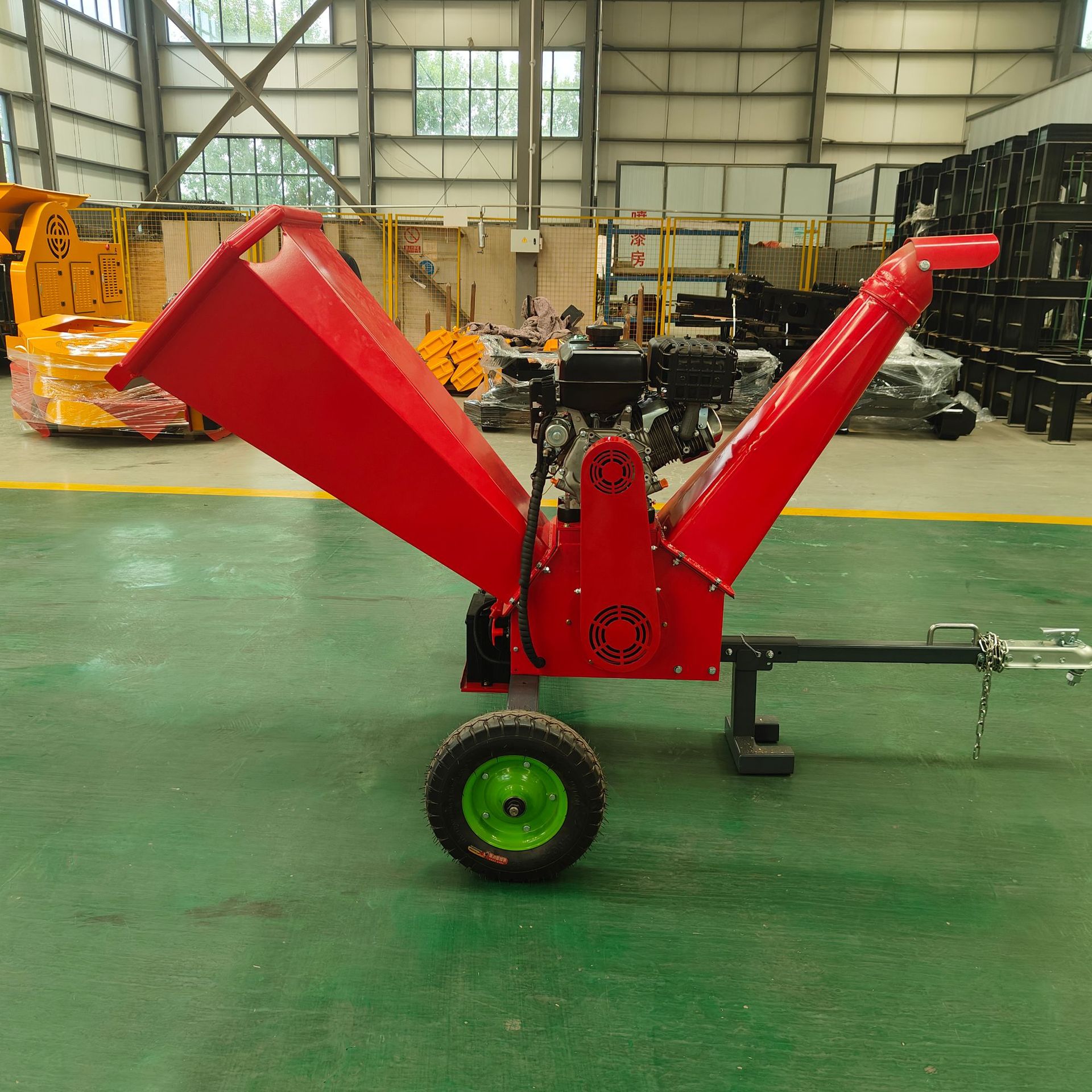 GC155可移动小型木材碎枝机
