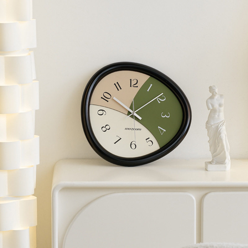 wozoom屋准免打孔挂钟客厅现代简约餐厅家用创意奶油风时钟表挂墙