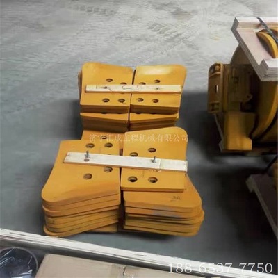 推土机配件，铲刀，D65EX-16刀角刀片，铲刀片，铲刀板，