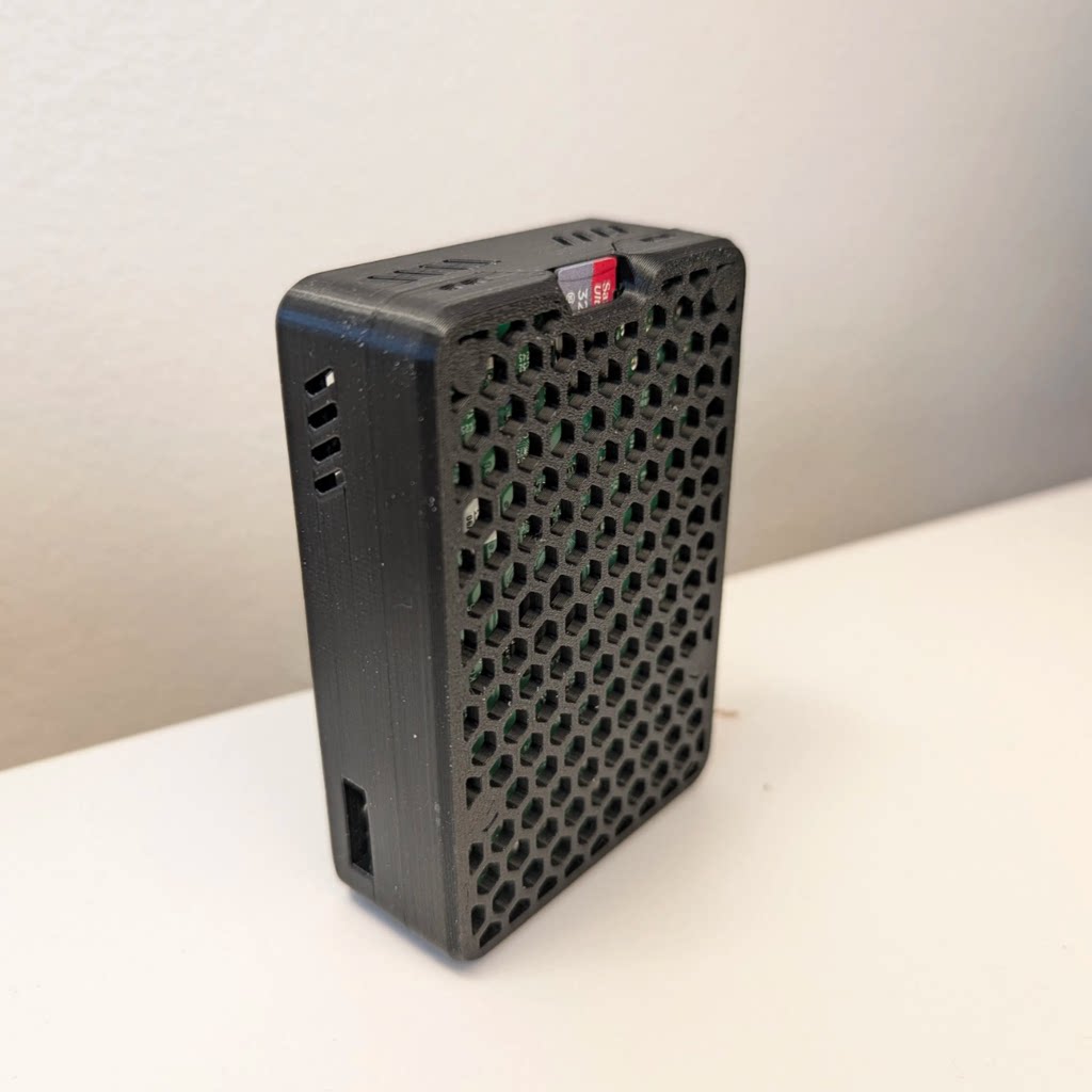 RaspberryPi3B/3B+外壳