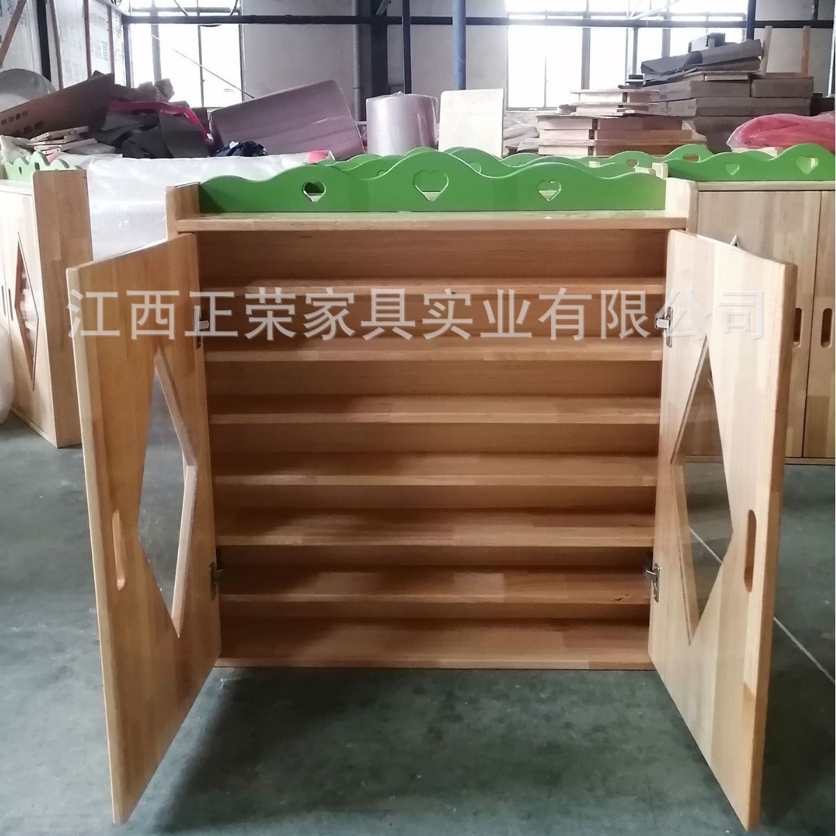 幼儿园实木杯架收纳柜水杯架宝宝早教饮水中小学校木制挂墙口杯架