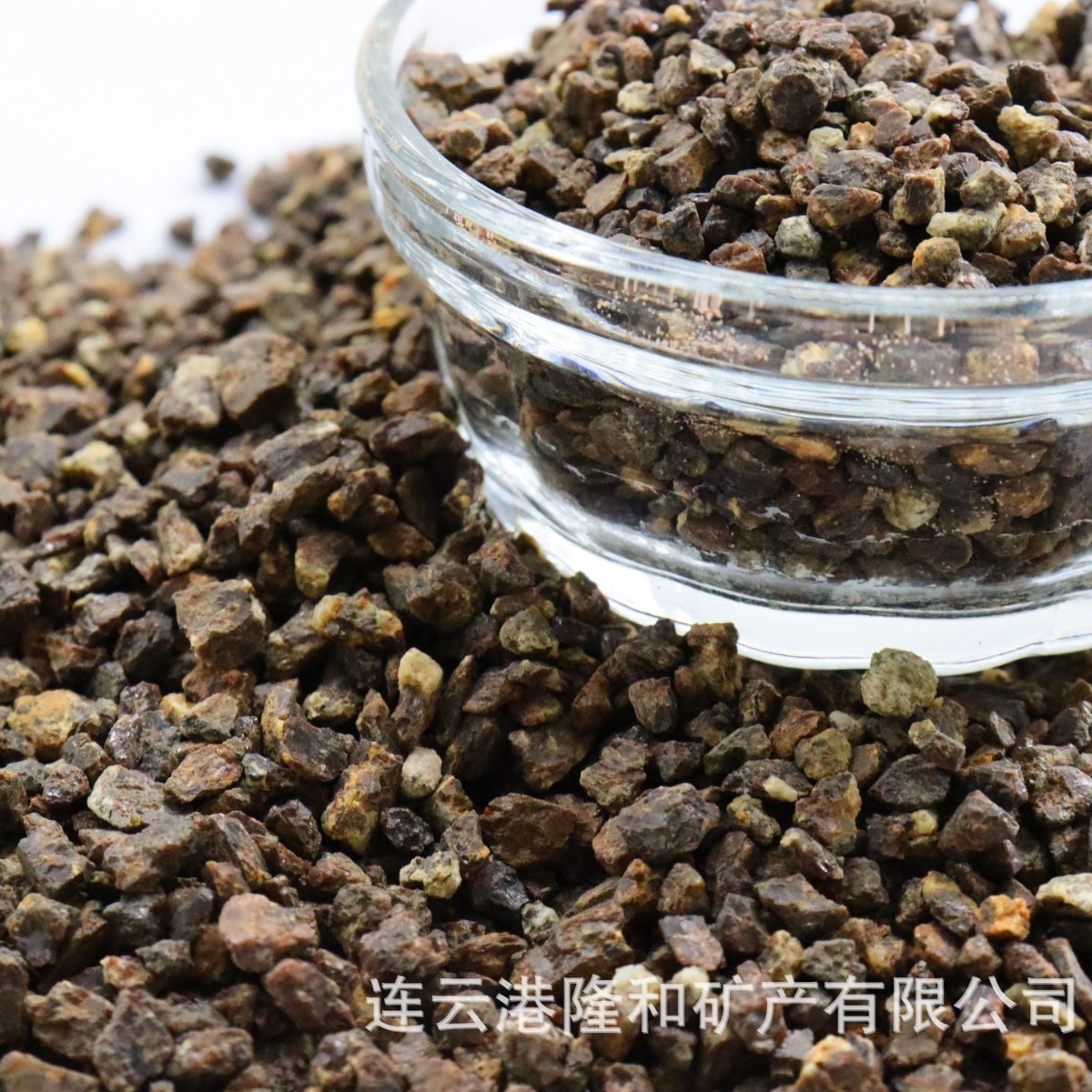 水处理石榴石砂滤料高硬度棕色