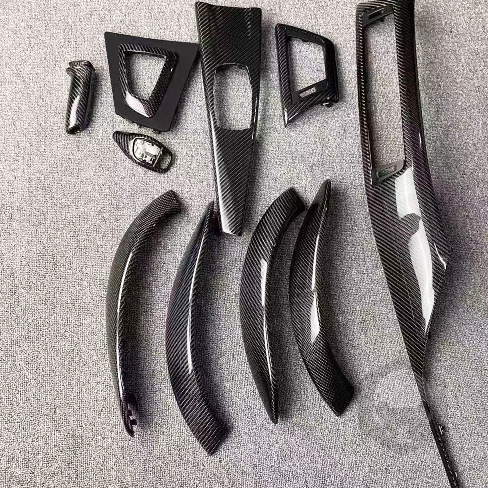 适用13-19款宝马3系F30 4系 F32 3GT F34碳纤维内饰-亮光10件套
