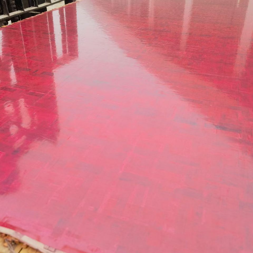 建筑实芯竹胶板12厚福建模板厂批发版面无碳化如镜面光滑平整