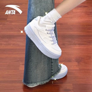 安踏轻风板鞋女2026春季新款小白鞋增高通勤百搭舒适时尚休闲鞋女