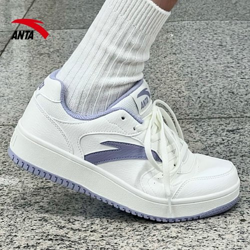 安踏板鞋女小白鞋休闲运动鞋