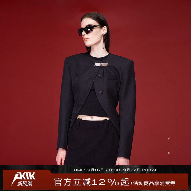 AKTK西装 秋冬新品设计感小众金属扣修身无领西装高级外套女图片