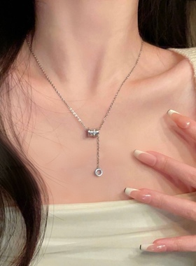 时尚都市精致小蛮腰轻奢项链女网红小众高级设计感日常配饰锁骨链