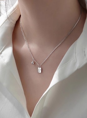 不规则幸运方牌项链女镀银项链时尚百搭新款女小众设计感日常骨链