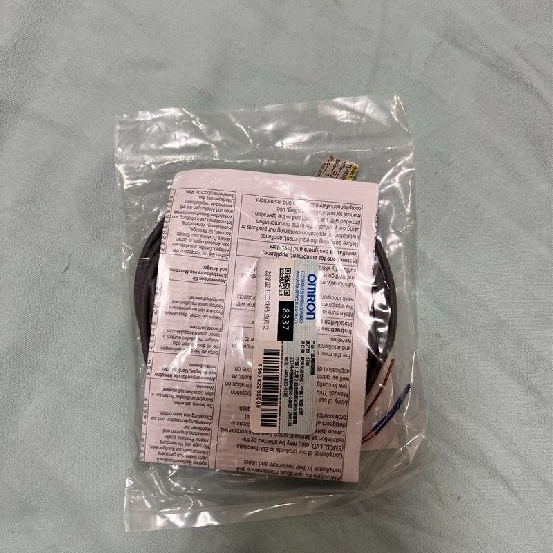 极速接近开关TL-W1R5MC1,全新N未拆封,实物请见下图