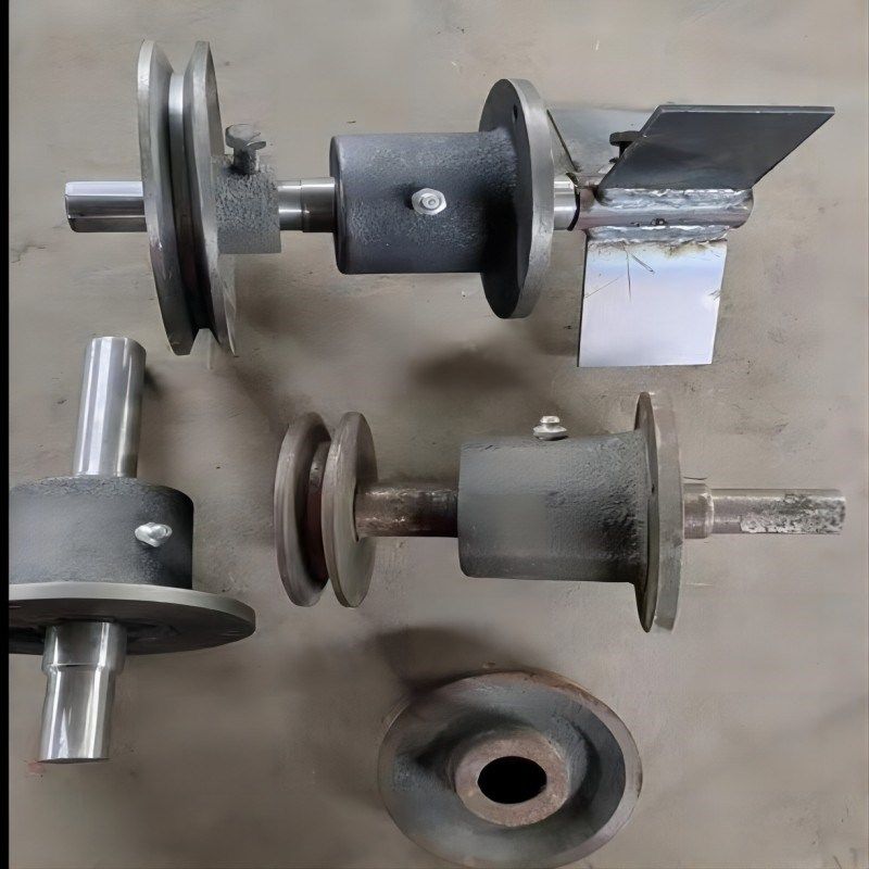 速发轴料机配件粉碎大全总成搅拌机小总承全承轮轴杆饲套头