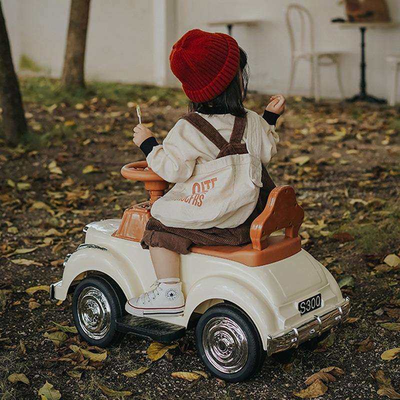 婴幼儿玩具小孩滑步车四轮人宝宝坐男女可老爷车儿童电动汽车滑行