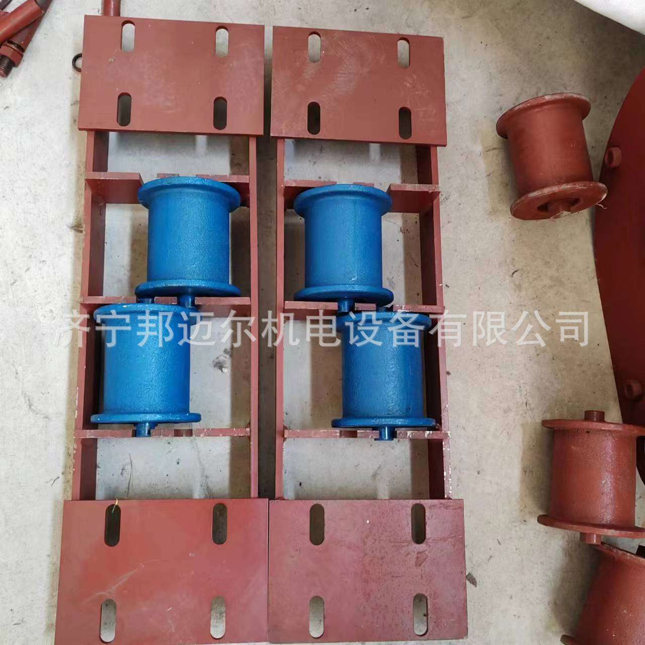 无极绳绞车托绳轮  矿用无极绳托绳轮;无极绳托绳轮