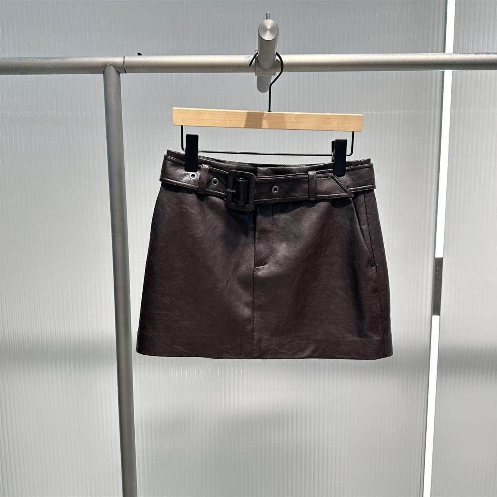 艾诺丝国内代购2025秋装新款休闲高腰pu皮裙女A字半身裙AR353017,女装/女士精品,半身裙,淘宝优惠券,粉丝福利购,淘宝优惠卷