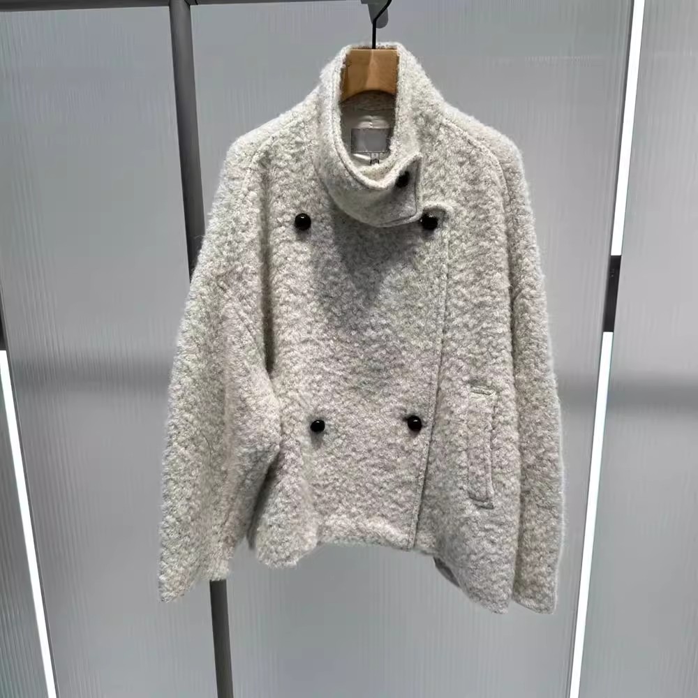 艾诺丝2025冬季新款羊羔毛外套