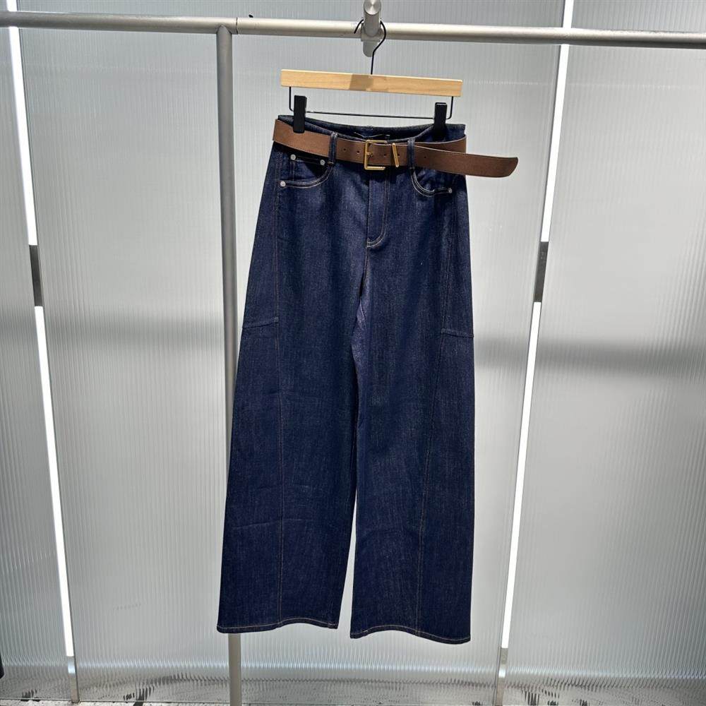 国内代购2025冬季新款高腰宽松时尚牛仔裤女阔腿裤AR323109