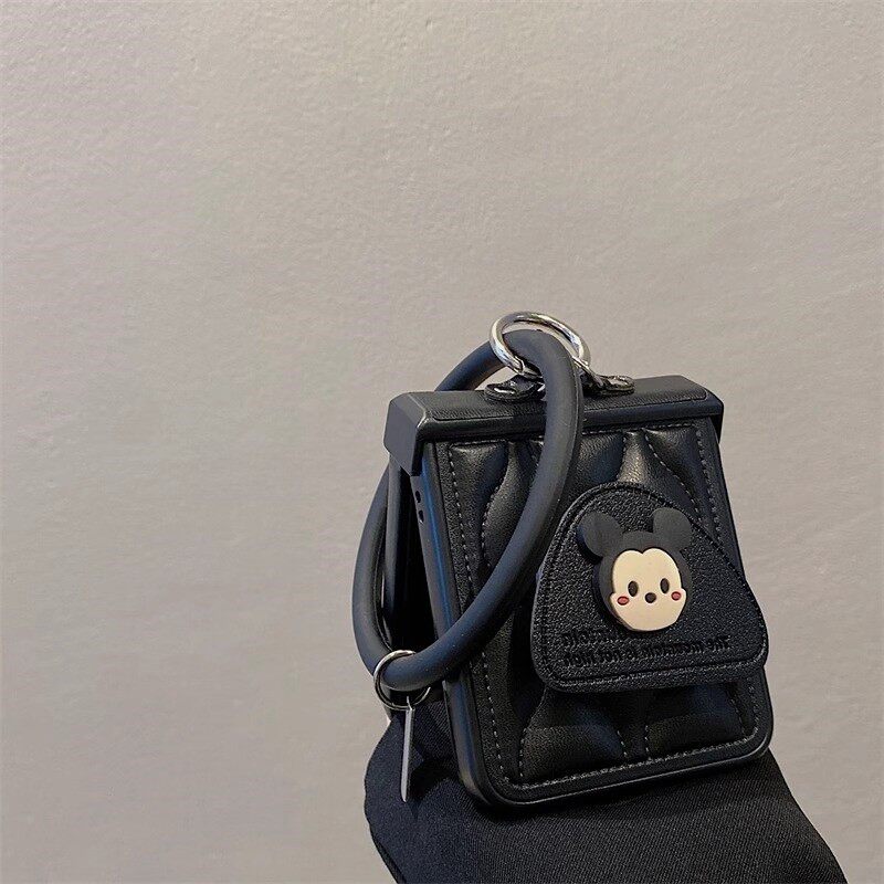 适用小米折叠屏mixflip手机保护壳高级感黑色羽绒外套卡通支架带手环荣耀magicvflip华为pocket2/s全包nova女