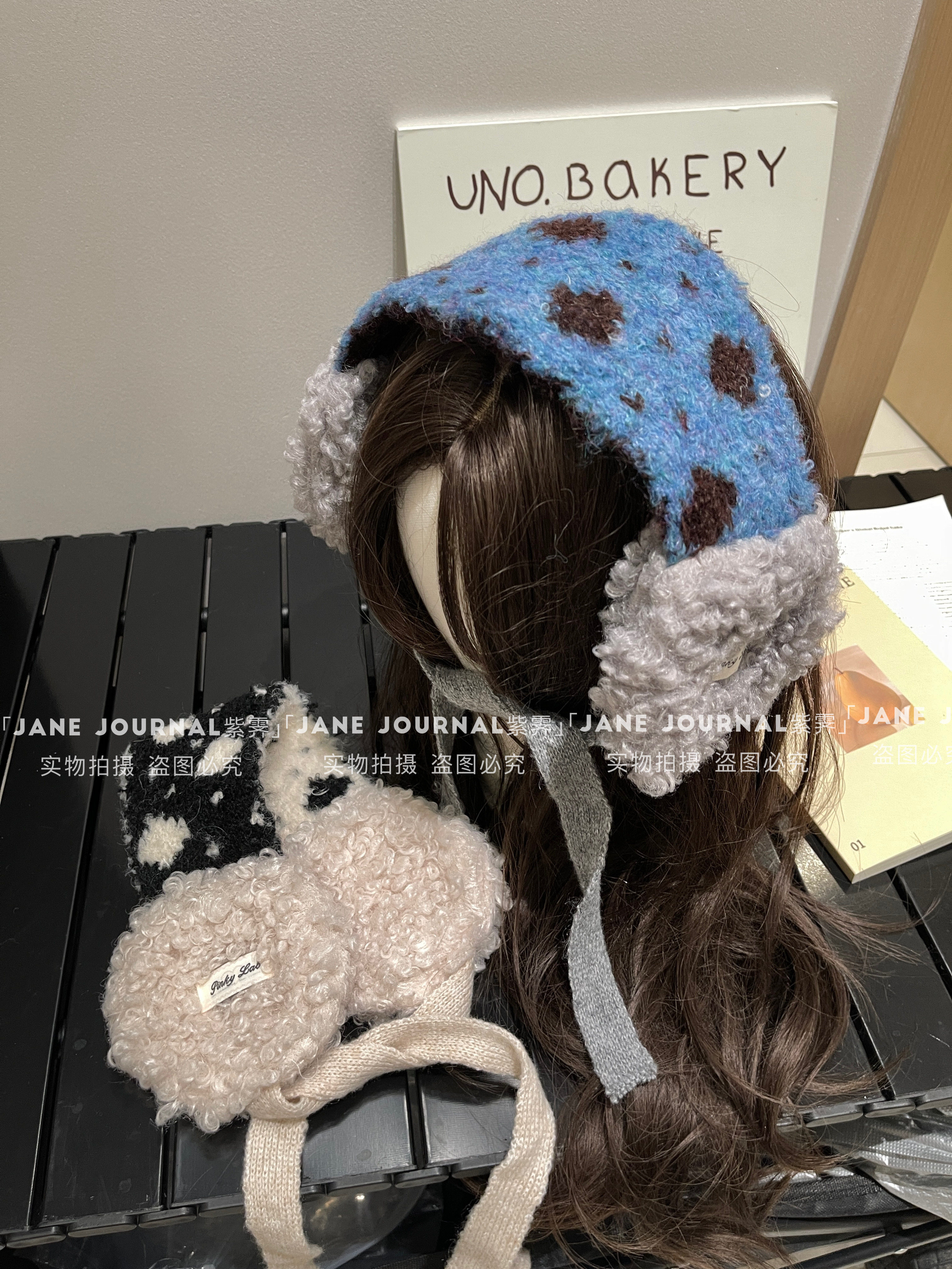 Jane·韩版毛绒撞色耳罩冬季保暖围脖防寒骑行护耳系带防冻耳女