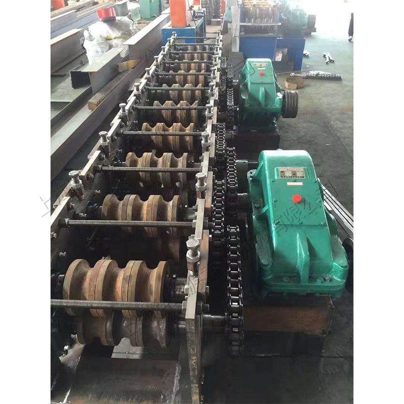 脚手架圆管压方管机建筑工程管材压方机工地废旧钢材木条压扁机