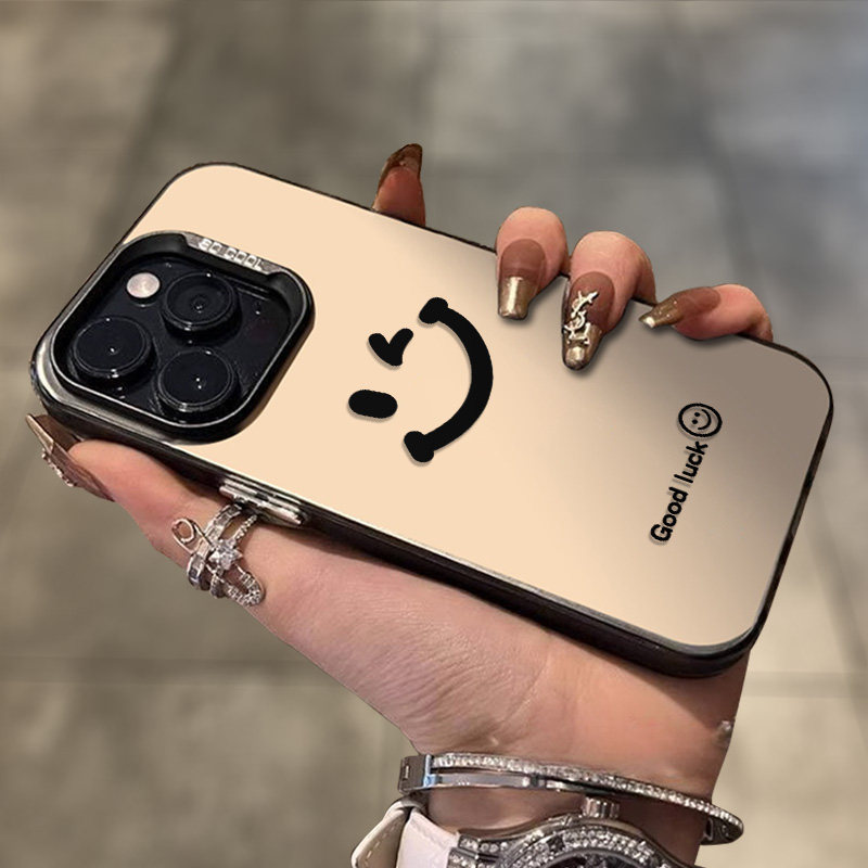 微笑表情适用iphone15pro