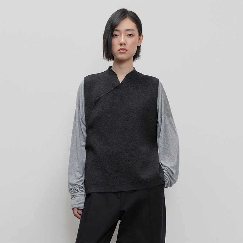 322WORKHOUSE全羊毛针织中式斜襟马甲女2024新款秋冬立领上衣B499
