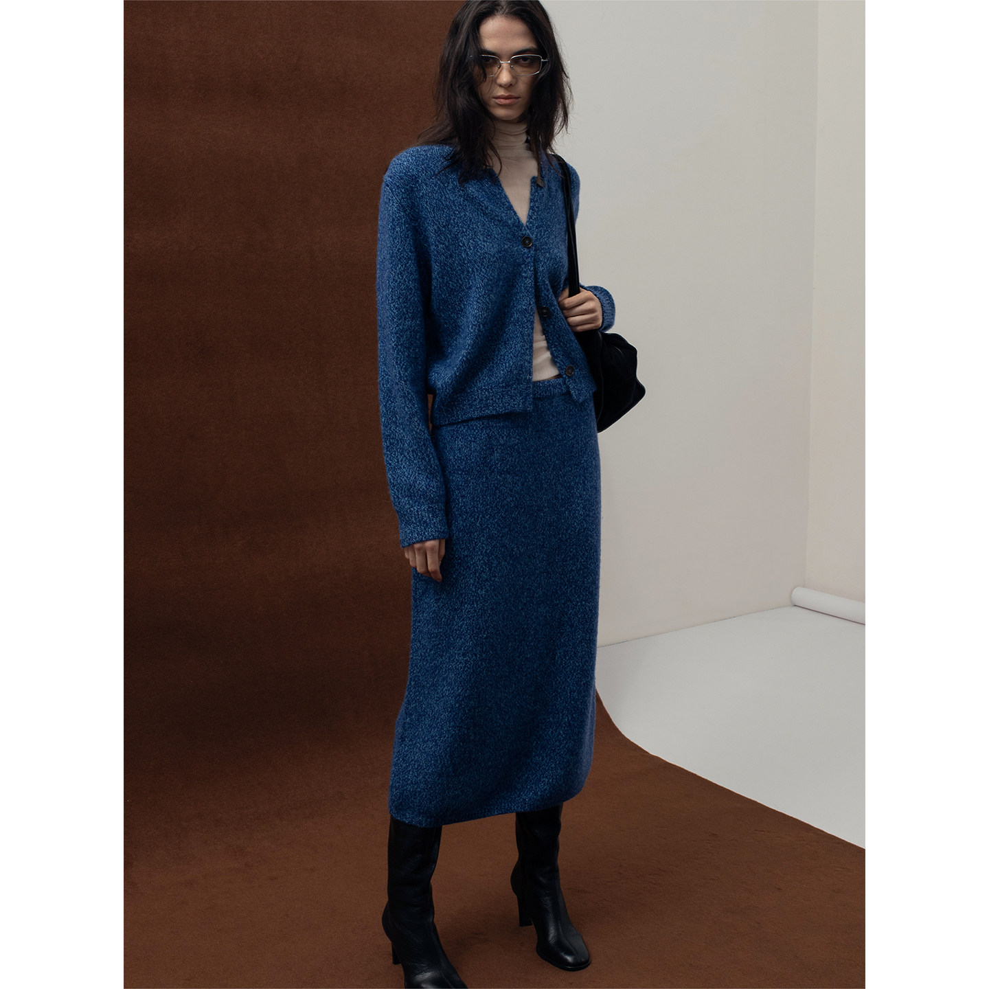 羊毛羊驼小立领针织开衫半裙套装