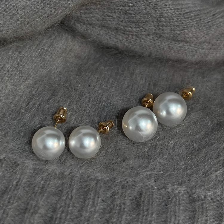 冰雪莹白fever博主同款仿珍珠耳钉女2025年新款爆款时尚百搭耳环,饰品/流行首饰/时尚饰品新,耳钉,淘宝优惠券,粉丝福利购,淘宝优惠卷