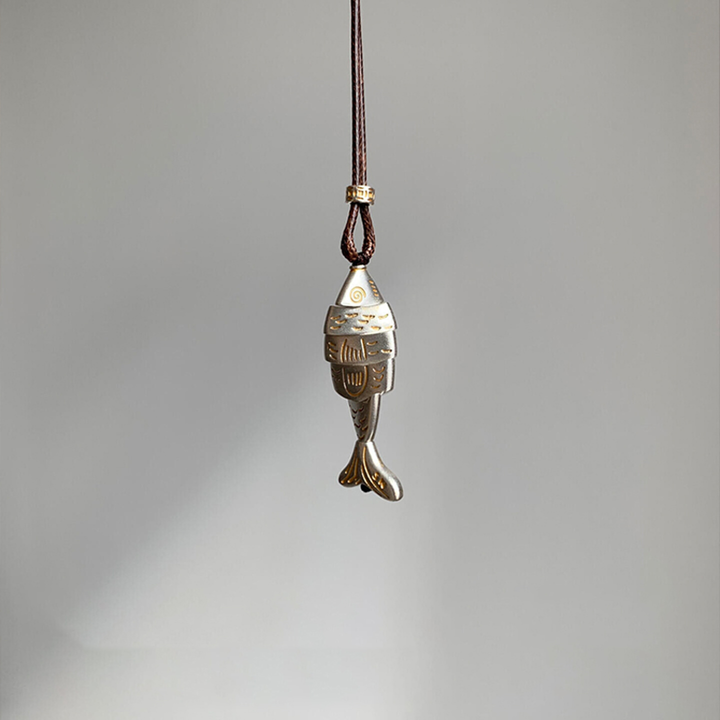 旧岛拾鱼复古冷淡风拼接小鱼项链