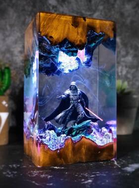 西洋镜达斯维达星球大战树脂灯树脂木桌光剑游戏装饰台灯圣诞礼物