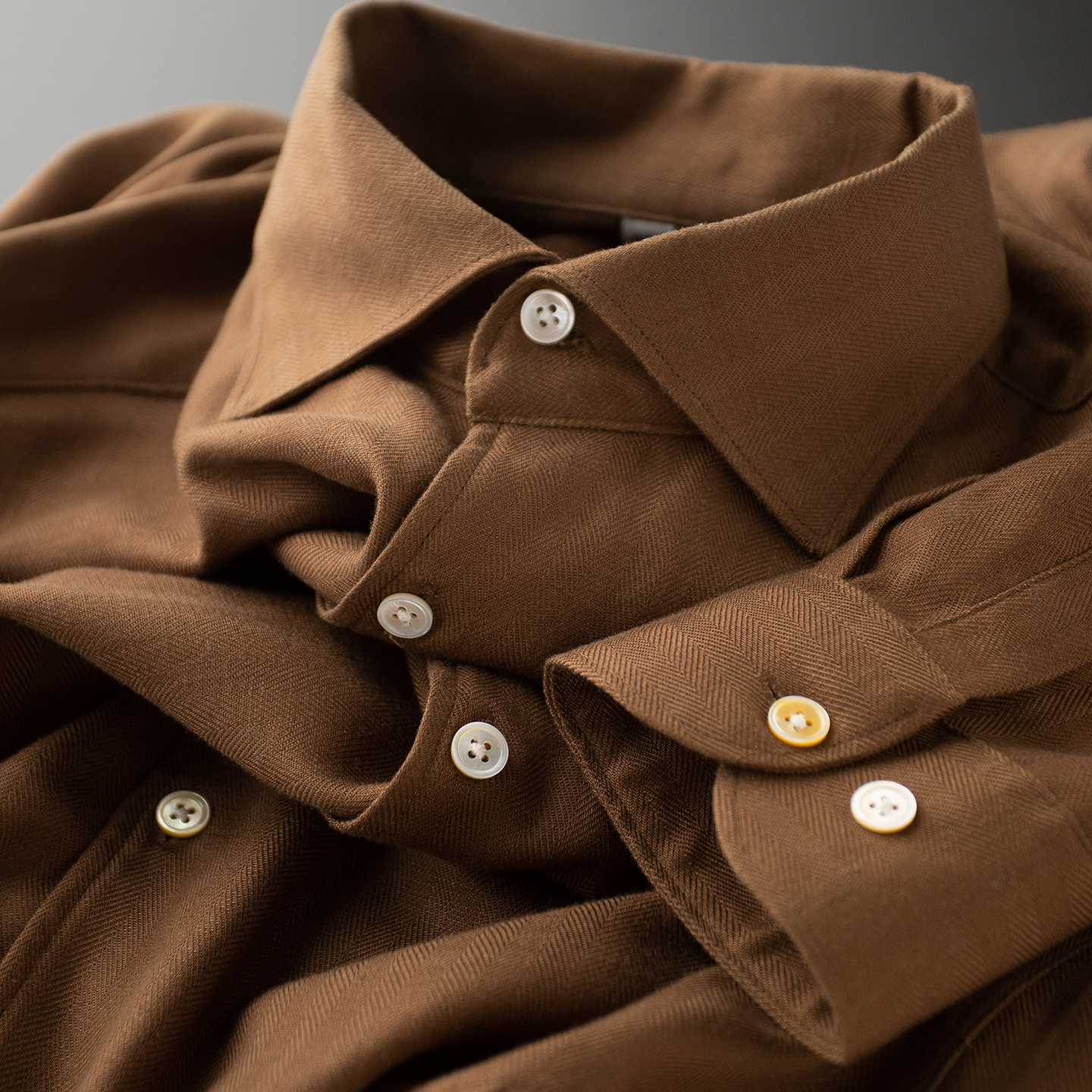 老钱风天丝莱赛尔亚麻长袖衬衫