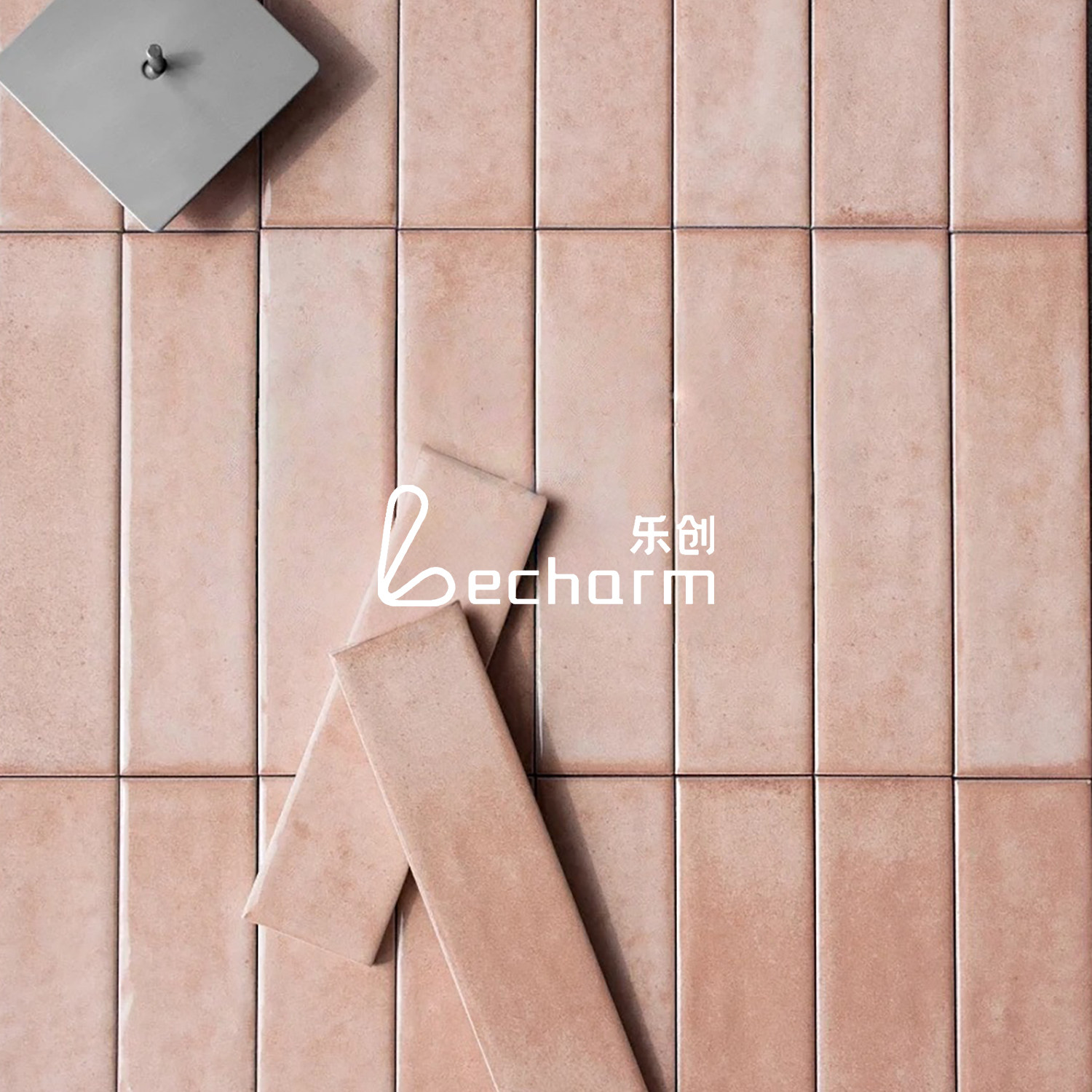 中古风渐变长条墙砖餐厅工装瓷砖