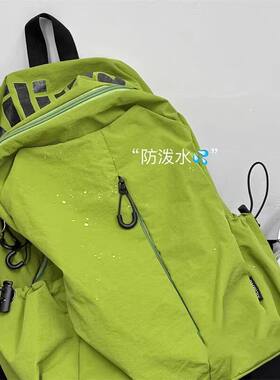 轻便防水双肩包ins小众初高中小学生大容量书包运动户外徒步背包