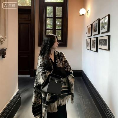黑白色水墨披肩斗篷女秋冬季外搭高级感韩版百搭加厚保暖围巾