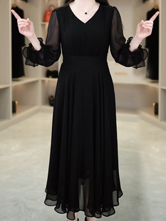 广州十三行女装爆款连衣裙2024新款春季法式高端精致流行漂亮裙子