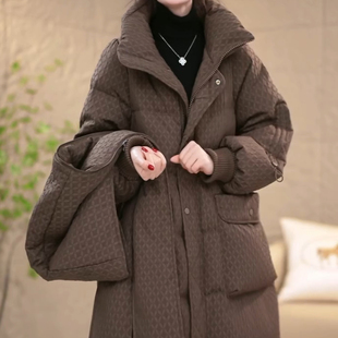 嘉兴平湖羽绒服女冬季2025新款今年流行爆款巨好看时尚保暖外套