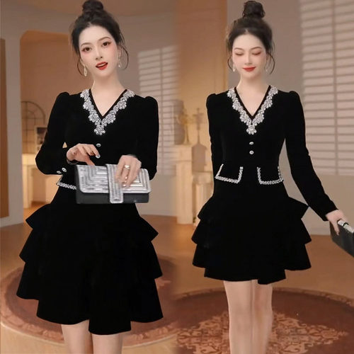 千金风丝绒连衣裙女2025春季新款