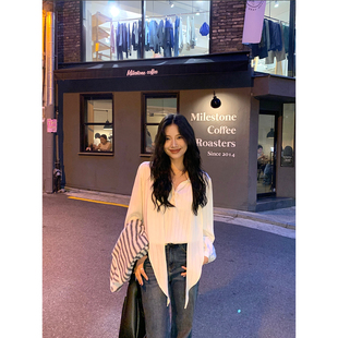 DaqianwithU 白色百搭飘带竖条纹长袖衬衫女秋冬休闲显瘦衬衣外套