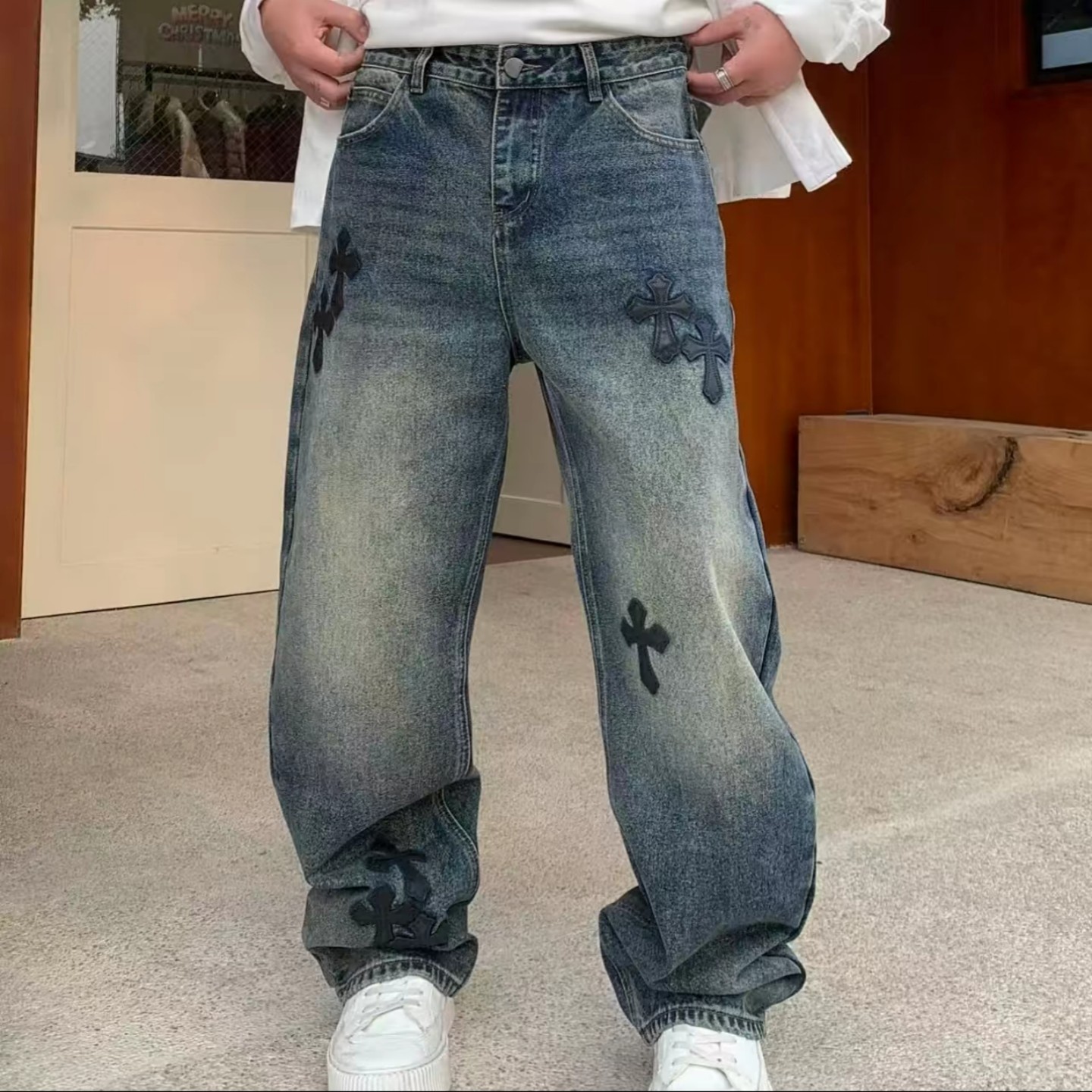 设计师款爆款牛仔裤男冬季宽松休闲长裤微弯刀潮流做旧洗水直筒裤