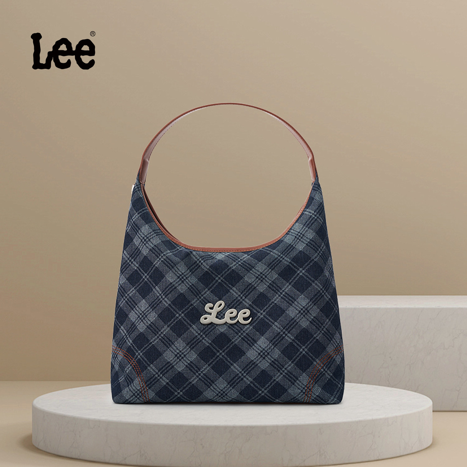 Lee英伦风格纹通勤托特女包图片