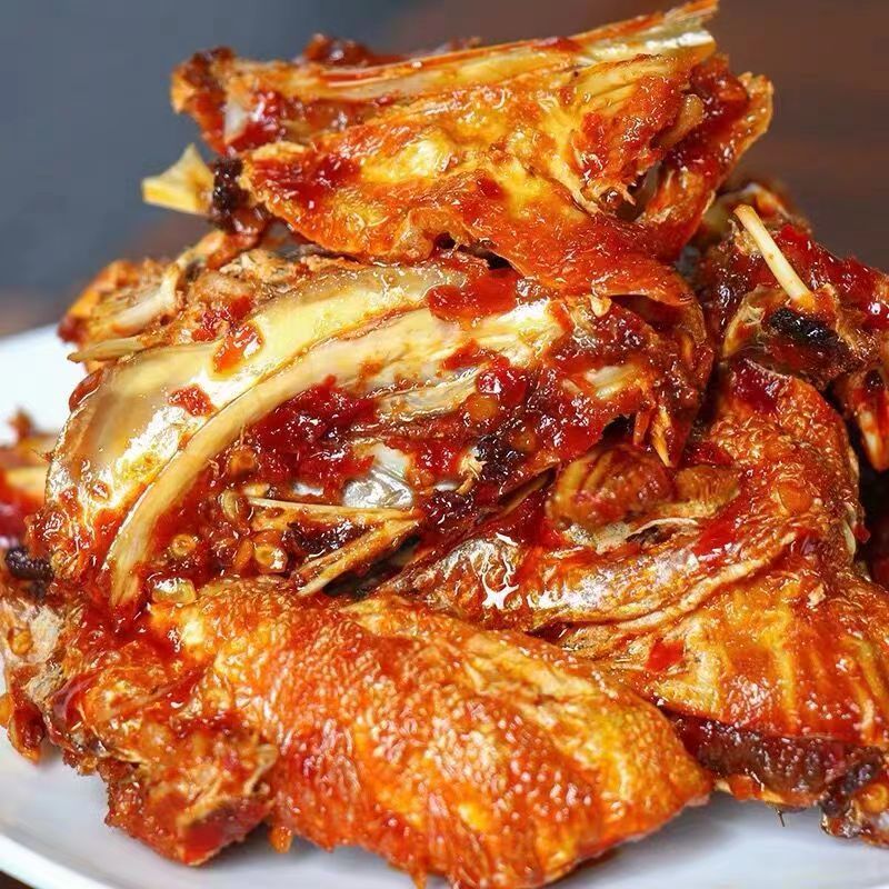 湖南特产香辣鱼嘴巴麻辣鱼下巴鱼尾鱼块大包装150g包开袋即食下饭