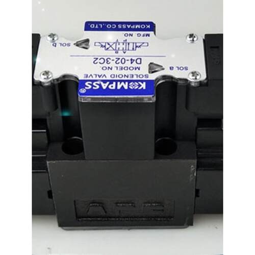 康百世KOMPASS电磁阀D5-03-2B2  3C2 3C3 3C4 3C5 3C6 2D2换向阀