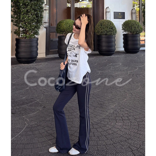 COCO ZONE刘一一公园漫步26夏款侧边撞色条微喇休闲裤CF1A0893