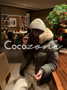 COCO ZONE 刘 一一 “在逃公主”90鹅绒修身立领鹅绒服 CD2A3296