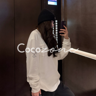 一一 刘 十字花T恤 圆领胸前口袋长袖 CD1A1785 COCO T恤 ZONE