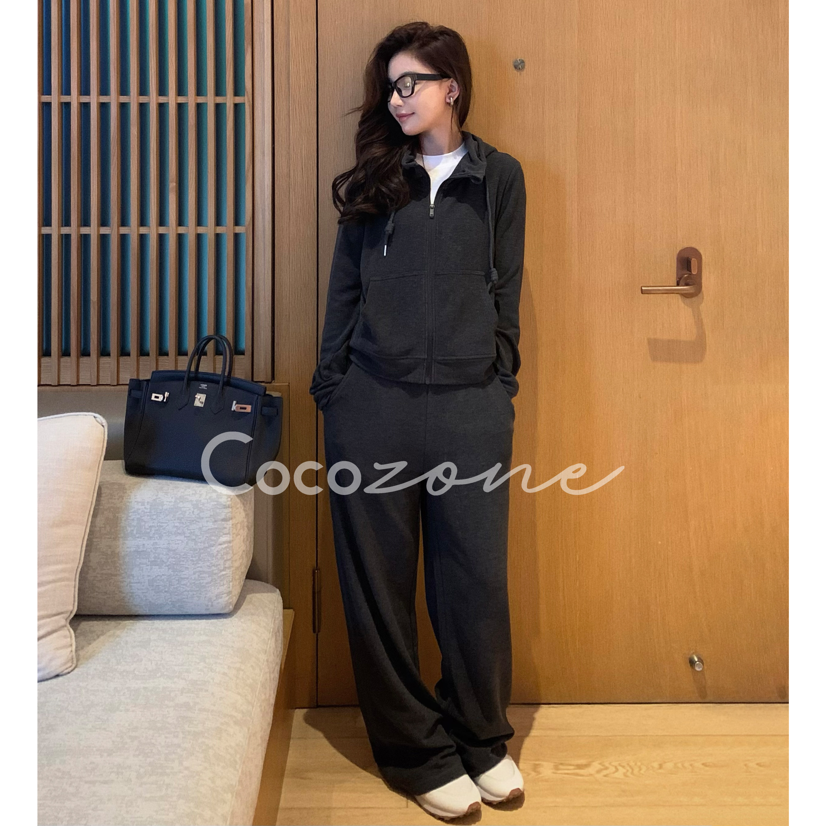COCOZONE刘一一【莱赛尔混纺】连帽拉链顺滑质感纯色外套CD2A1834